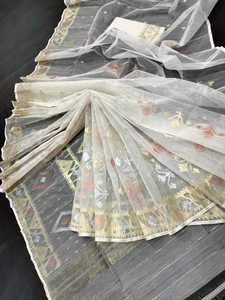 Nouvelle tendance Exclusive Deshi Dhakai Jamdani Sharee Qualité d'exportation pour les femmes JAMDANI TISSU Bleu ROUGE VERT Doré du Bangladesh - Product Image 4