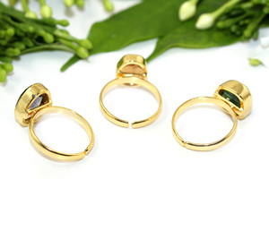 Moda de lujo 24K oro amarillo plateado piedra Esmeralda anillo clásico único joyería de latón al por mayor para mujeres - Product Image 3