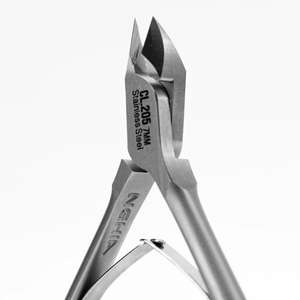 กรรไกร CL.205ผิวหนังชั้นนอก Nghia กรรไกรตัดหนังกำพร้าคุณภาพสูงจากเวียดนาม - Product Image 1