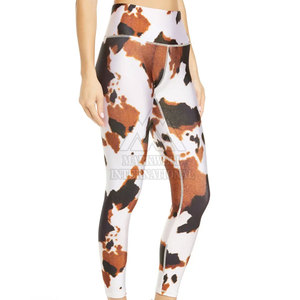Legging de yoga pour femme, sublimation, meilleur design, prix bas, léger, haute qualité - Product Image 4