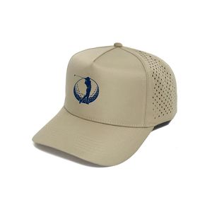 Casquette de golf OEM à séchage rapide 5 panneaux avec logo personnalisé, visière incurvée, respirante, trous découpés au laser pour sports de plein air, voyages et excursions - Product Image 1