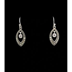 Pendientes colgantes ovalados de marcasita - Product Image 1