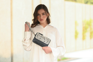 Western Bohemian Fashion <b>Women's</b> Genuine Cowhide Leather <b>Wristlet</b> Clutch Bag Custom Color Zipper Closure Eco-Friendly Cross-Body - Product Image 3