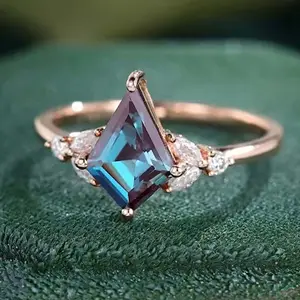 Koleksi baru perhiasan berlian Alexandrite CZ bentuk layang-layang Seni Deco 925 perak murni batu permata Semi mulia cincin Vermeil emas