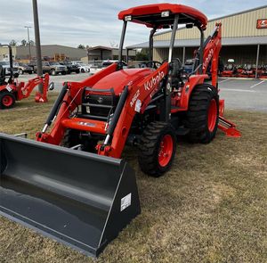 Tracteur M62 4x4 de 50 CV avec chargeur et pelle rétrocaveuse, idéal pour les travaux de jardinage et agricoles - Product Image 6