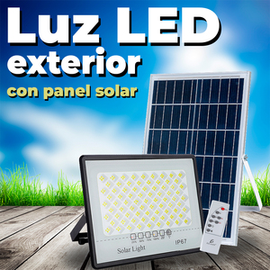 Lampada LED da Esterno 500W con Pannello Solare e Corpo in Alluminio - Product Image 3