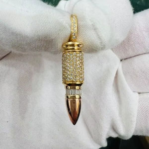 จี้ทองคำแท้ 10k ดีไซน์กระสุนประดับมอสซาไนต์ สไตล์สตรีทแวร์ สำหรับธุรกิจเครื่องประดับ ลดราคาพิเศษ - Product Image 1