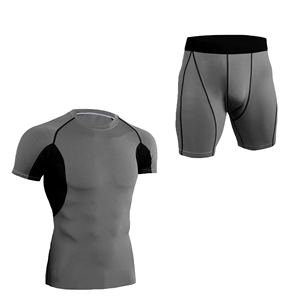 Ensemble de sport pour homme en gros personnalisé, 2 pièces, respirant, été, t-shirt et short de compression, uni, séchage rapide, entraînement de fitness, rashguard - Product Image 3