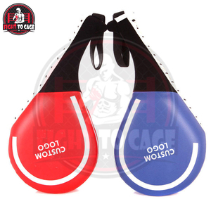 Cibles de frappe et de coup de pied en cuir et PVC de la plus haute qualité pour l'entraînement au kickboxing - Product Image 2