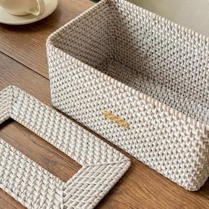 Servilletero Rectangular Moderno de Ratán Blanco para un Estilo de Mesa Chic, Uso en el Hogar, Comedor y Cocina, Hecho a Mano en India - Product Image 2