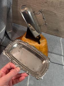 Elegant Silver Finished Rectangular Metal Casserole For Dining Table Hot Food Serving And Daily Home Use Handcrafted From India - Product Image 2