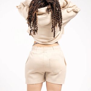 Ensemble court en polaire pour femmes-Vêtements de détente deux pièces confortables et confortables, parfaits pour une tenue décontractée et relaxante à la maison - Product Image 6