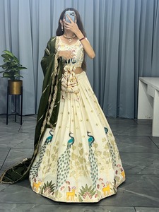 ชุด lehenga choli จากนักออกแบบผ้าเกรดสูงสไตล์ดั้งเดิมทำงาน zari สวยงามสำหรับงานแต่งงานงานปาร์ตี้ - Product Image 4