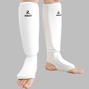 Espinilleras Ligeras de Neopreno para Práctica y Entrenamiento en el Gimnasio - Protección para Piernas Fácil de Usar - Product Image 1