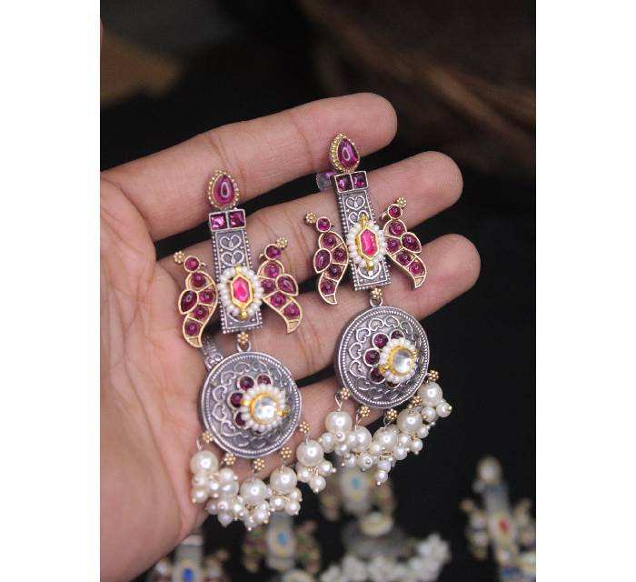 ตามที่แสดง