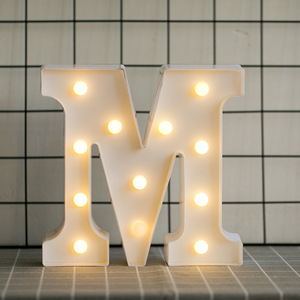 Lettere LED 3D con Lampada Spotlight, Decorazione Alfabetica, Pannelli con Lettere Luminose Decorative - Product Image 1