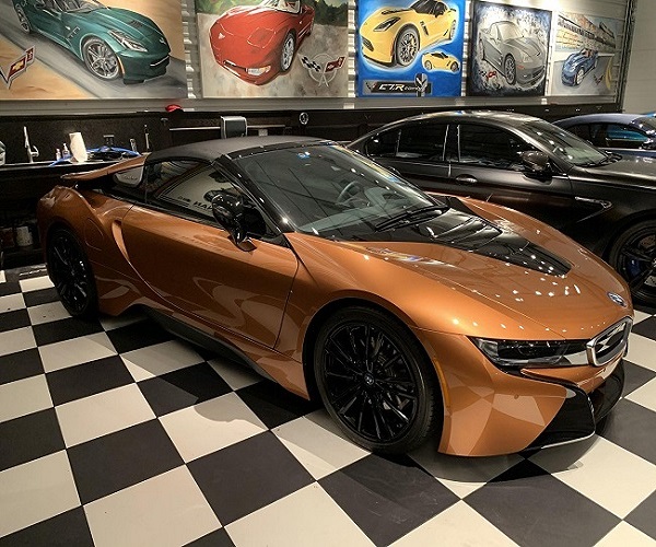 2019 B M W i8 Roadster Car