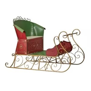 Traîneau en métal rouge au design élégant pour décor de Noël pour décor de table Traîneau de Noël en métal vintage - Product Image 5