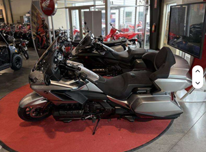 Nouvelle Moto de Tourisme Honda Gold Wing 50e Anniversaire DCT 2026 Assemblée - Product Image 6
