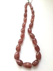 Cuentas facetadas de cuarzo rojo fresa natural para la elaboración de joyería fina - Product Image 4