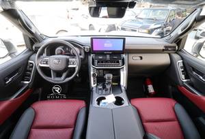 Toyota Land Cruiser VXR 2026 Usado, SUV Negro 4X4, Techo Panorámico, Interior de Cuero Negro para 8 Asientos |   Listo para Exportar | - Product Image 2
