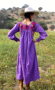 Robe longue florale mexicaine vintage brodée à la main SRJ EXPORTS, 100 % coton, coupe trapèze, pour l'été - Product Image 2