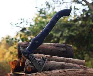 Hache viking de haute qualité, très vendue, forgée à la main, en acier à haute teneur en carbone, hache de camping, tomahawk, hache viking OEM, poignée en cuir, fourreau - Product Image 4