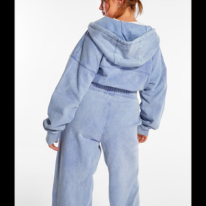 Ensemble de survêtement pour femme de qualité supérieure, sweat-shirt à capuche court personnalisé et pantalon de survêtement d'hiver, jogging zippé avec logo sur le devant, ensemble 2 pièces - Product Image 4
