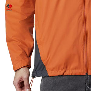 Venta al por mayor de alta calidad personalizado Softshell chaqueta impermeable a prueba de viento al aire libre ropa deportiva para hombres y mujeres logotipo personalizado - Product Image 2