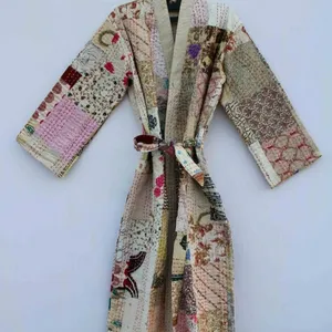 100% coton ethnique belle imprimé à la main Kantha Kimono Robe vêtements de nuit robes de chambre vêtements de plage pour les femmes au tarif de gros