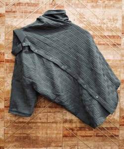 T-shirts décontractés pour hommes à col en V, respirants, à séchage rapide, personnalisables, couleur unie, tissu tissé, poids 200 grammes, service OEM ODM - Product Image 4