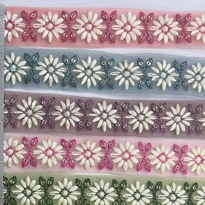 Luxe traditionnel 9 mètres dentelle indienne coloré brodé 3D fleur motif romantique Simple séquence multiple sac de fantaisie - Product Image 3