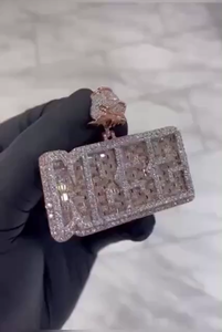 Colgante de Plata de Ley 925 con Inicial Personalizada, Engastado con Moissanita VVS, para Uso Diario - Product Image 3