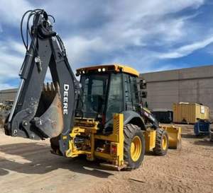 Retroexcavadora John Dee Re 315SL 2024 con Capacidad de Carga de 200 Toneladas, Potencia de 75 KW, Bomba Hidráulica y Rodamientos Usados Incluidos en Venta - Product Image 3