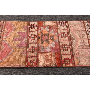 Alfombra Turca Pequeña de 2.3x8.5 pies, Alfombra Geométrica Vintage Rosa Arcoíris - Product Image 5