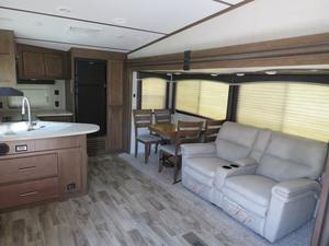 K-E-Y-S-T-O-N-E C-O-U-G-A-R H-A-L-F-T-O-N 2-9-R-K-S d'occasion 2019 à vendre - Product Image 4