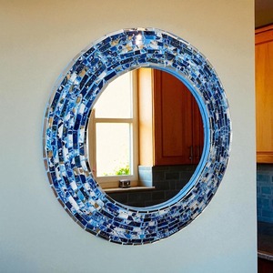 Lampes suspendues en mosaïque de verre rondes sur mesure avec miroirs, idéales pour la décoration intérieure et les magasins d'éclairage - Product Image 2