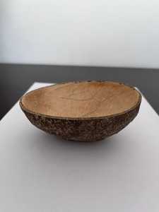 Bol de 750ml en coquille de noix de coco polie et non polie Bol de service artisanal avec logo personnalisé et emballage pour la cuisine - Product Image 2