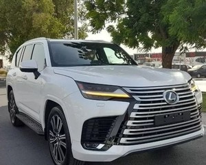 Lexus LX 600 2025 Blanco Brillante, Usado, Asientos de Cuero, Sistema de Navegación, Arranque Remoto, Volante a la Izquierda, Rines de Aleación R19, Techo Solar - Product Image 1
