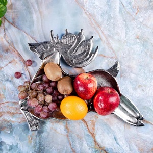 Bol de service en métal haut de gamme dernière conception de cerf assiette de service forme personnalisée bol en métal ustensiles de cuisine et hôtel décoratif - Product Image 3