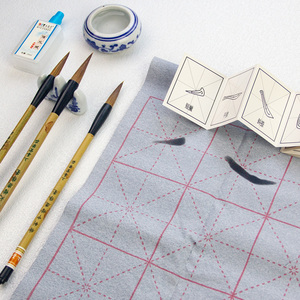 Set di 8 Pennelli in Pelo di Lupo Paul Cézanne per Acquerello e Calligrafia, Confezione Regalo, Set per Pratica di Calligrafia - Product Image 3