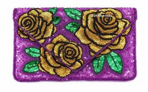 Pochette de soirée en perles faites à la main pour le Mardi Gras, avec un motif à carreaux abstrait, élégante pochette pour femmes, idéale pour les cadeaux et les événements - Product Image 3