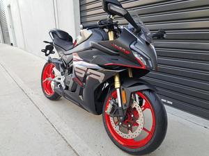 Motocicleta 2025 2026 MOTO 250SR 450SR FORCES Touring Premium Standard EPS, Motocicleta de 2 Ruedas, Touring PRO, ABS - Product Image 3