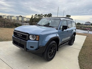 Toyota Land Cruiser 1958 4x4 SUV 4 puertas 2024, certificado, usado en buen estado, transmisión automática, volante a la izquierda, cuero oscuro, turbo eléctrico - Product Image 5
