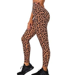 Mallas de compresión para correr de cintura alta para mujer, mallas de diseño muy único para gimnasio, pantalones de yoga con estampado de leopardo, mallas de alta moda - Product Image 1
