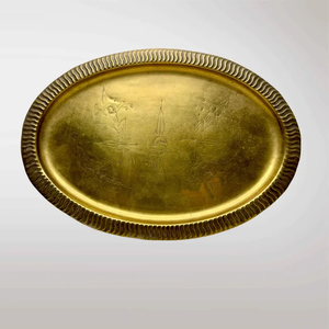 Bandeja de servicio de latón decorativa redonda con diseño artístico que agrega encanto a celebraciones y eventos festivos - Product Image 2