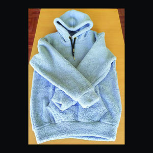 Sudadera con capucha de moda de invierno para hombre Sudadera cálida peluda con bordado de letras Patrón de diseñador de talla grande hecho de lana - Product Image 2