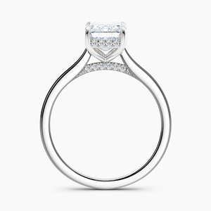 Anillo de Compromiso Solitario con Halo Oculto de Oro Blanco de 18k, Corte Esmeralda, Claridad VS1, Color F, Diamante Sintético de 2.00 Quilates, Certificado IGI - Product Image 2