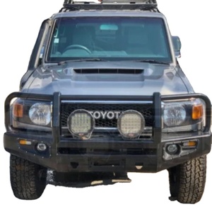 Coche usado nuevo Toyota LandCruisers Hard Top con volante a la derecha - Product Image 1