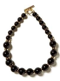 Collier double rang de perles de corail, design élégant avec accents de jade vert, fermoir plaqué or, bijou de fête pour femme, cadeau pour femme - Product Image 3